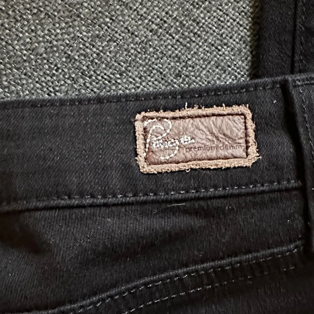 Paige Classic Black Women's Skinny Jeans - Picture 6 of 6